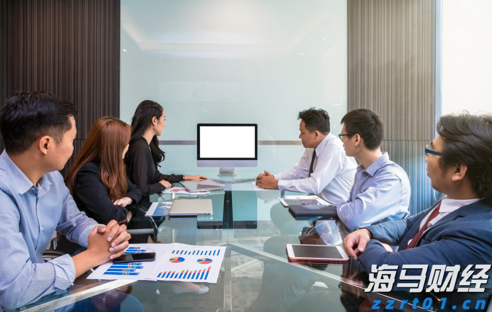 Robotaxi竞争加剧!特斯拉(TSLA.US)加快布局 优步(UBER.US)-Lucid(LCID.US)-Nuro联合发力