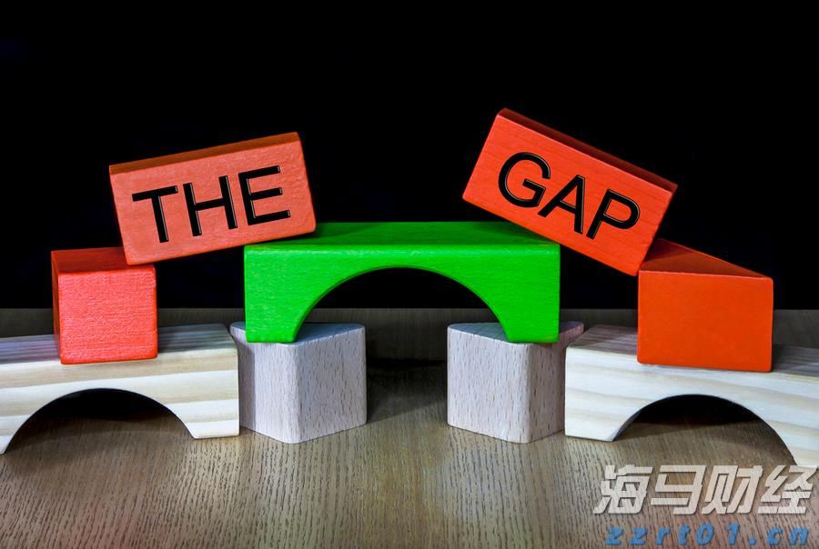 日本央行维持利率不变，但通胀预测超预期，或暗示加息可能性