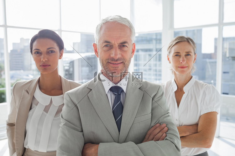 香港金管局:银行业强制背景查核第二阶段9月底实施 扩展至证券、保险等持牌员工